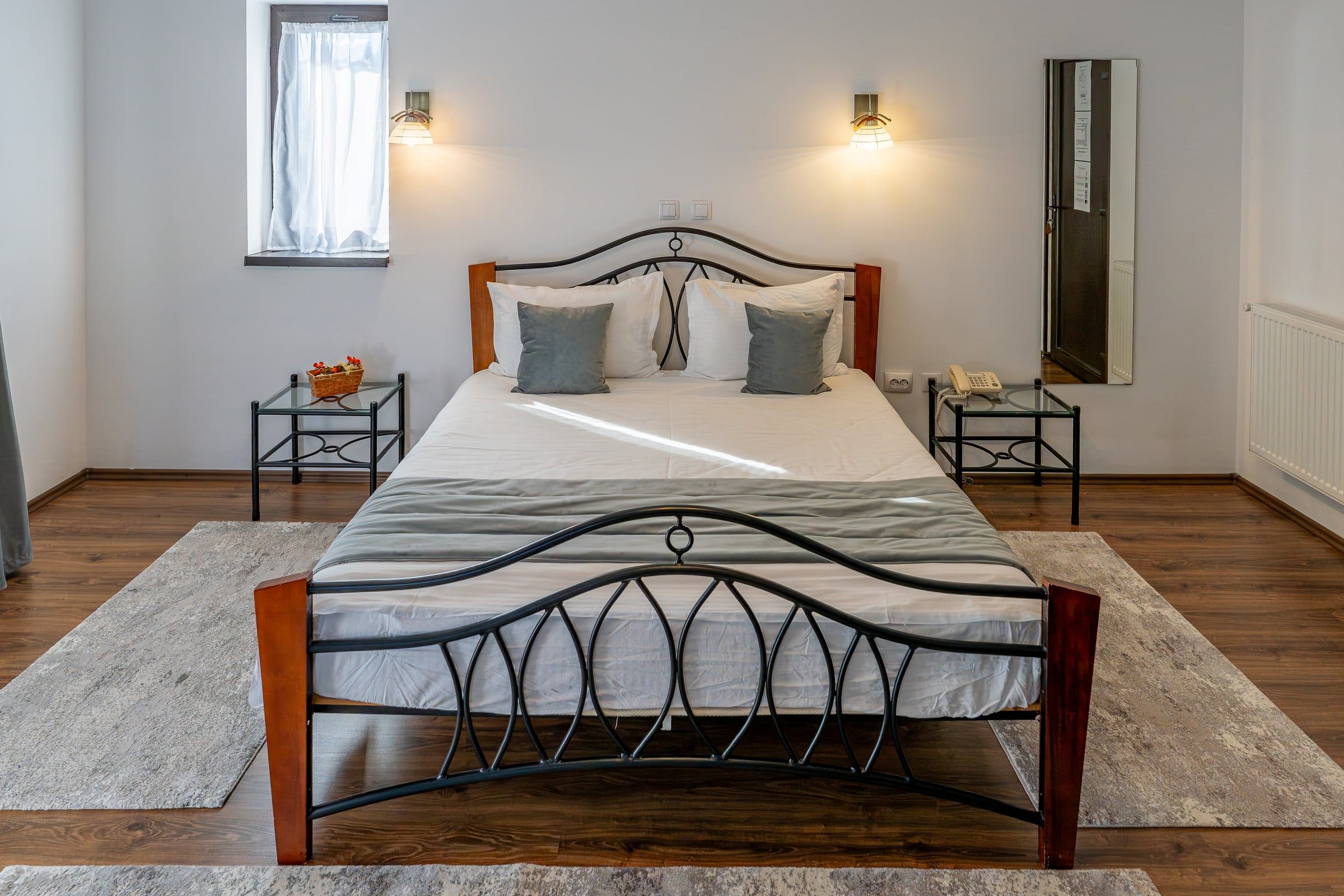 Double bedroom – Nad Inn, Sătic